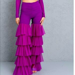 Layered ruffle leggings